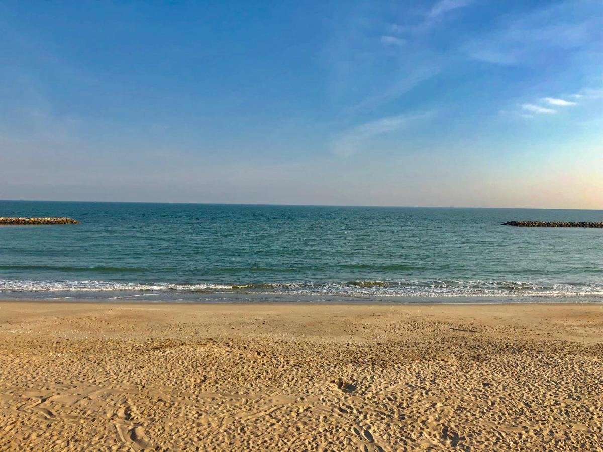 Seaman Resort Haad Chao Samran Ngoại thất bức ảnh