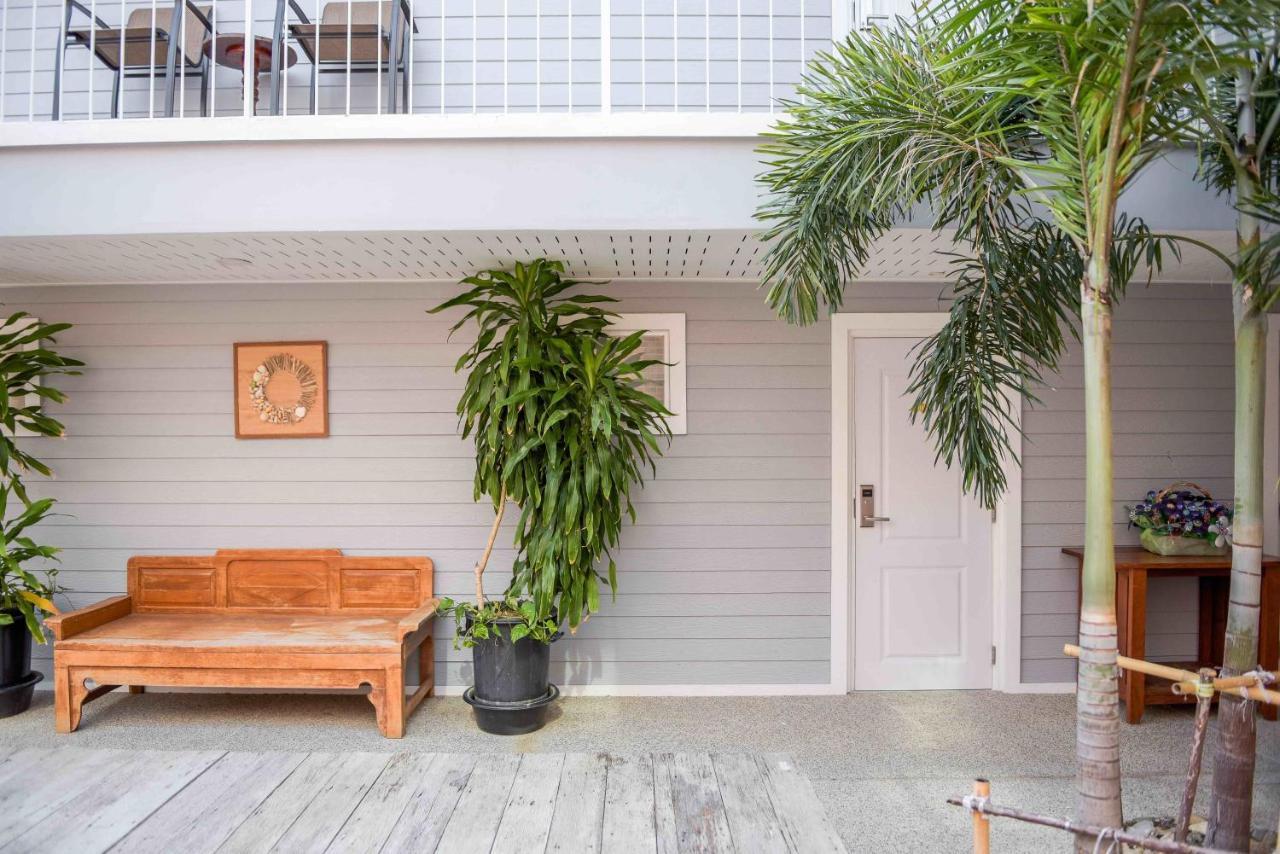 Seaman Resort Haad Chao Samran Ngoại thất bức ảnh