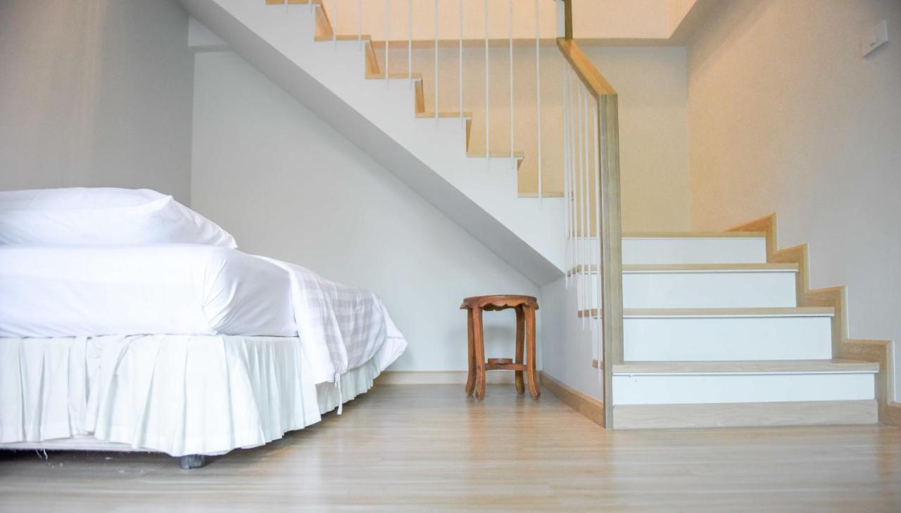 Seaman Resort Haad Chao Samran Ngoại thất bức ảnh