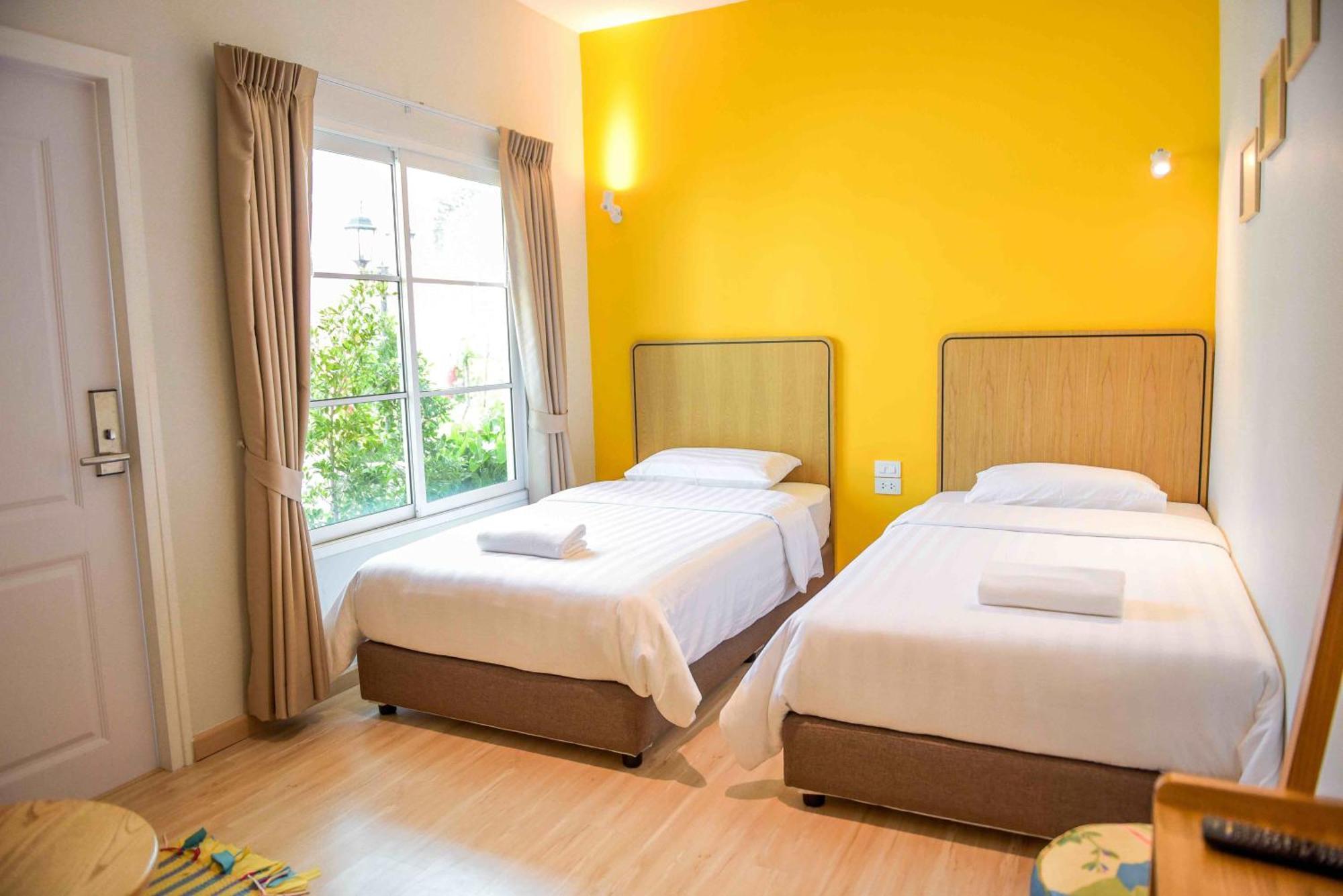 Seaman Resort Haad Chao Samran Ngoại thất bức ảnh