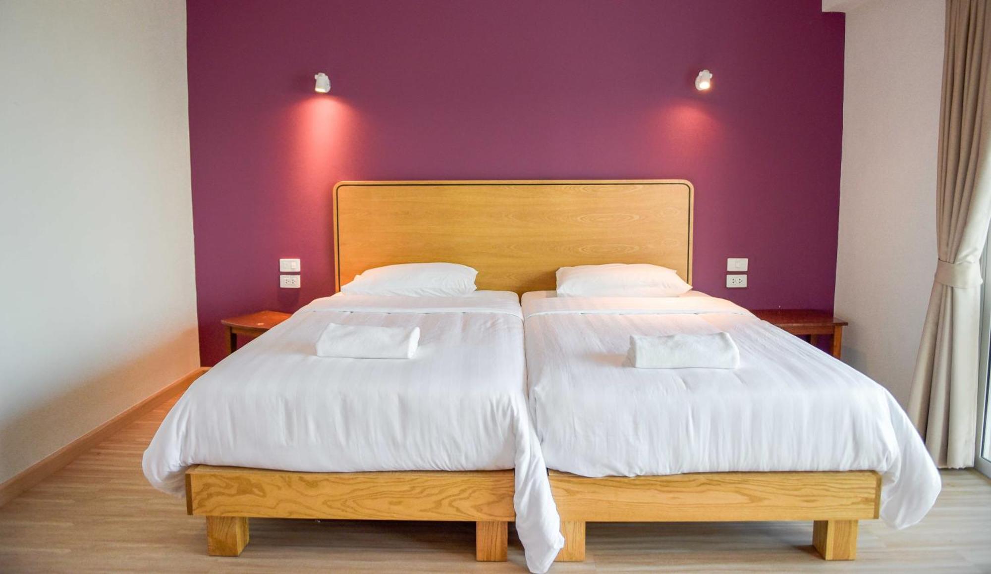 Seaman Resort Haad Chao Samran Ngoại thất bức ảnh